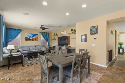 Dining - 3936 E Narrowleaf Dr, Gilbert, AZ 85298 photo 3 of 3