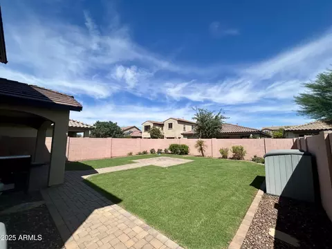 Exterior - 3936 E Narrowleaf Dr, Gilbert, AZ 85298 photo 5 of 5