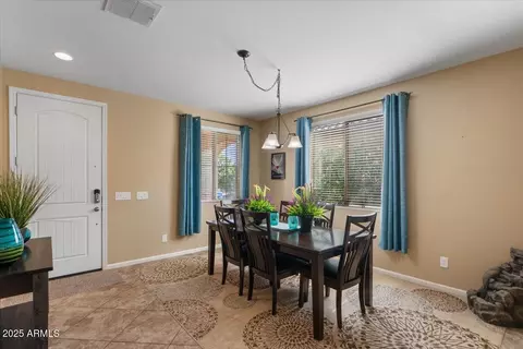Dining - 3936 E Narrowleaf Dr, Gilbert, AZ 85298 photo 2 of 3