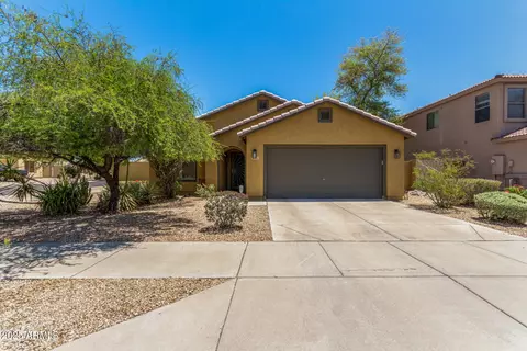 Exterior - 7003 S 23rd Ln, Phoenix, AZ 85041 photo 2 of 9