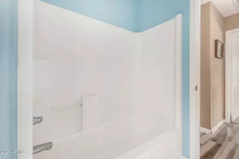 Bath - 7003 S 23rd Ln, Phoenix, AZ 85041 photo 5 of 5