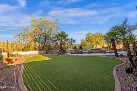 Exterior - 16401 S 29th Ave, Phoenix, AZ 85045 photo 10 of 19