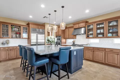 Kitchen - 16401 S 29th Ave, Phoenix, AZ 85045 photo 1 of 6