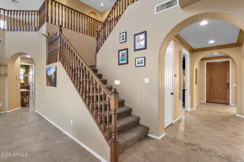 Entry Way - 16401 S 29th Ave, Phoenix, AZ 85045 photo 2 of 4