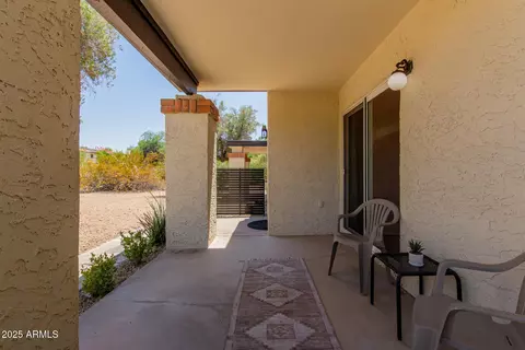 Exterior - 811 Eugie Ave, Phoenix, AZ 85022 photo 2 of 12