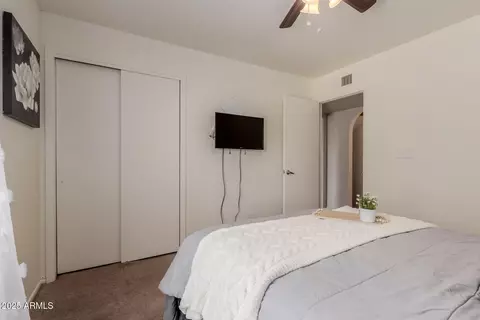 Bedroom - 811 Eugie Ave, Phoenix, AZ 85022 photo 4 of 4