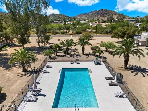 Exterior - 811 Eugie Ave, Phoenix, AZ 85022 photo 3 of 12