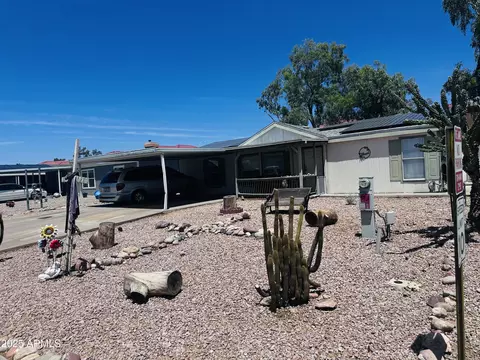 2011 N 26th Cir, Mesa, AZ 85213