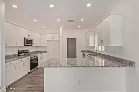 1577 N Pueblo Dr, Apache Junction, AZ 85120 photo 5