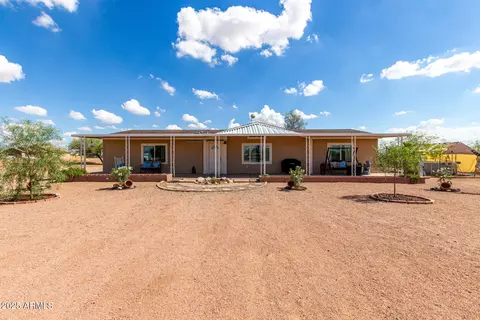 5075 E Santa Clara Dr, San Tan Valley, AZ 85140