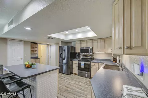 2046 E Downing St, Mesa, AZ 85213 photo 6