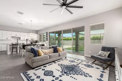 Living - 3938 E Appaloosa Rd, Gilbert, AZ 85296 photo 2 of 2