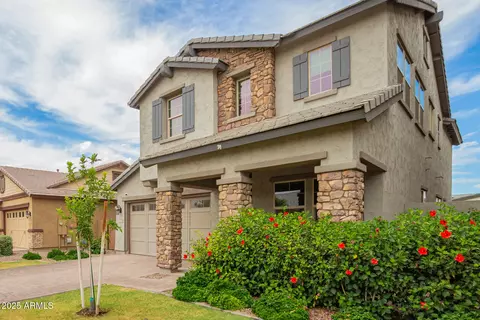 Exterior - 3938 E Appaloosa Rd, Gilbert, AZ 85296 photo 3 of 9