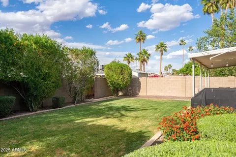 Exterior - 2418 E Hermosa Dr, Tempe, AZ 85282 photo 8 of 10