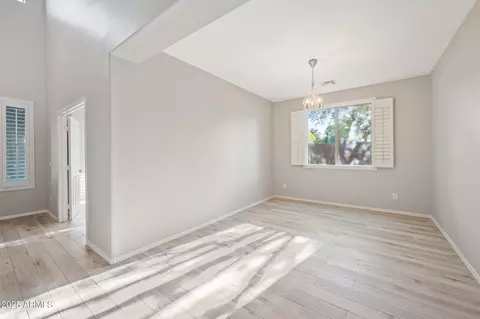 Living - 3822 E Amber Ln, Gilbert, AZ 85296 photo 1 of 7