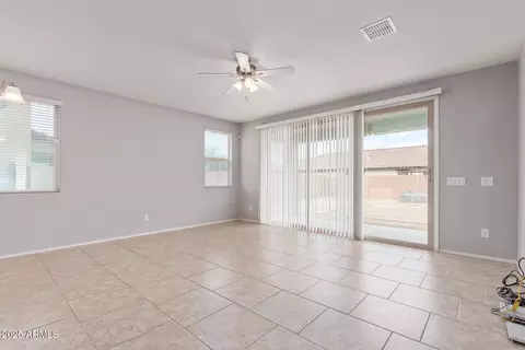 Living - 1926 W Carson Rd, Phoenix, AZ 85041 photo 2 of 3