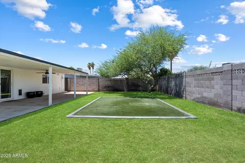 Exterior - 3850 E Ludlow Dr, Phoenix, AZ 85032 photo 4 of 6