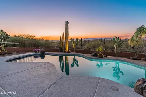 43638 N 22nd St, New River, AZ 85087