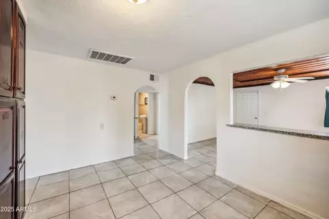 Entry Way - 4441 S 8th St, Phoenix, AZ 85040 photo 1 of 1