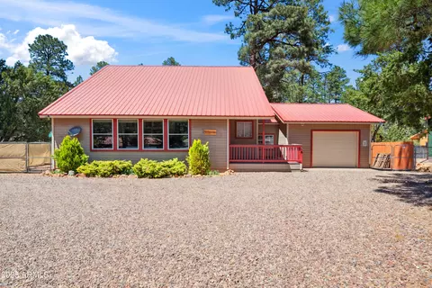 1980 Pine Cone Cir, Overgaard, AZ 85933