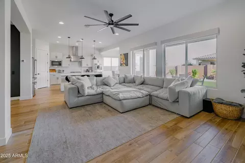 11019 E Tiburon Ave, Mesa, AZ 85212 photo 7
