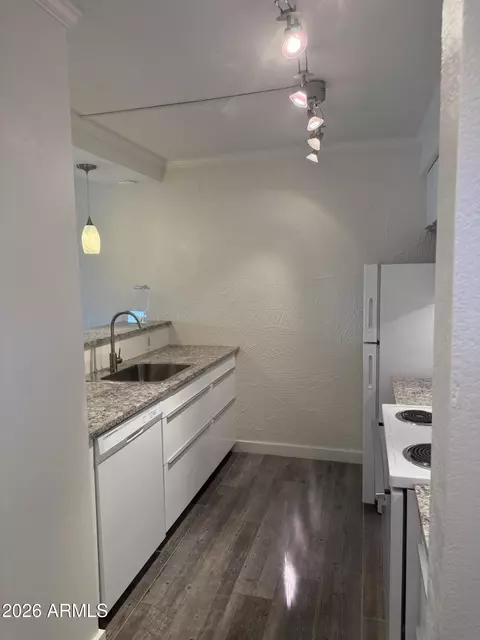 3314 N 68th St #W112, Scottsdale, AZ 85251