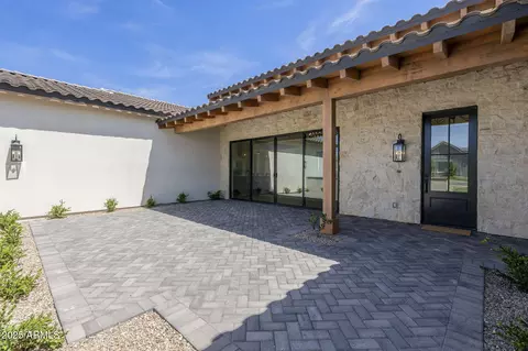 2087 N 77th Pl, Mesa, AZ 85207 photo 9