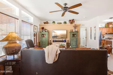 4415 E Wickersham Rd, Hereford, AZ 85615 photo 9