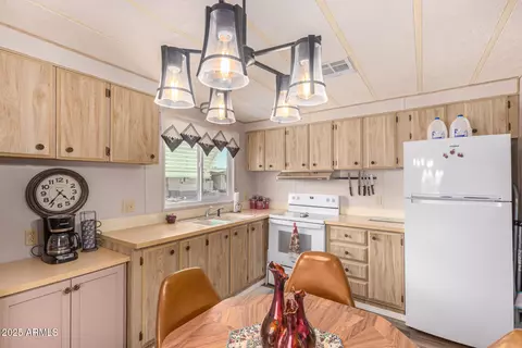 11425 E University Dr #31, Apache Junction, AZ 85120 photo 8