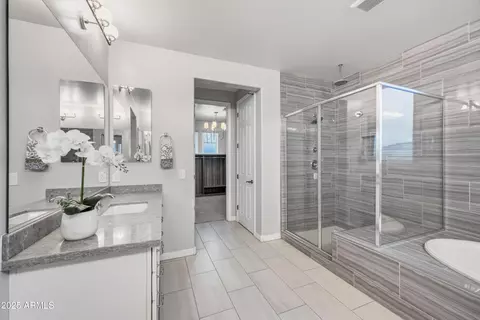 Bath - 10353 E Trillium Ave, Mesa, AZ 85212 photo 2 of 6