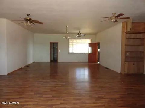 Living - 8279 E Larson Rd, Hereford, AZ 85615 photo 2 of 3