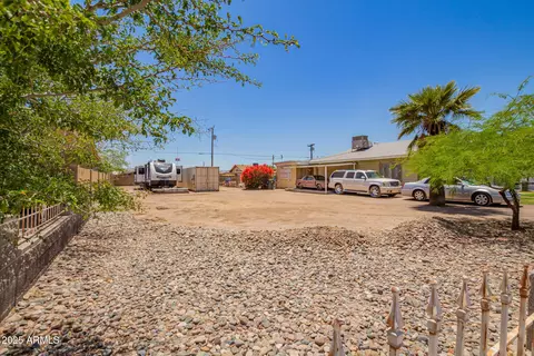 2213 W Jefferson St #4, Phoenix, AZ 85009