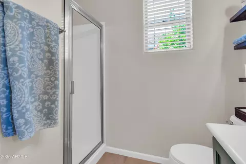 Bath - 3029 E Patrick St, Gilbert, AZ 85295 photo 2 of 4