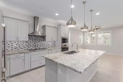 Kitchen - 3892 E Harrison St, Gilbert, AZ 85295 photo 3 of 4