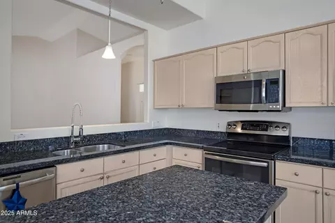 2150 E Huron Ct, Gilbert, AZ 85234 photo 13