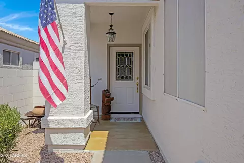 2150 E Huron Ct, Gilbert, AZ 85234 photo 4
