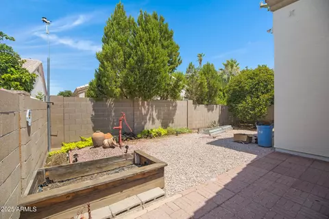 2150 E Huron Ct, Gilbert, AZ 85234 photo 29