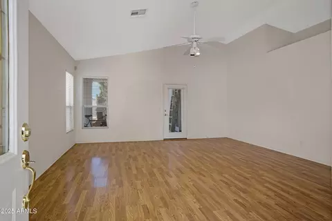 2150 E Huron Ct, Gilbert, AZ 85234 photo 5