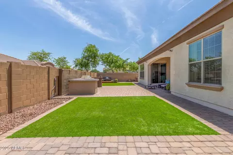 Exterior - 1342 E Milada Dr, Phoenix, AZ 85042 photo 11 of 13