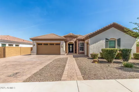 1342 E Milada Dr, Phoenix, AZ 85042