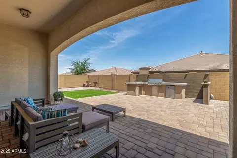 Exterior - 1342 E Milada Dr, Phoenix, AZ 85042 photo 7 of 13