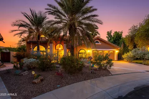 3416 E Squawbush Pl, Phoenix, AZ 85044