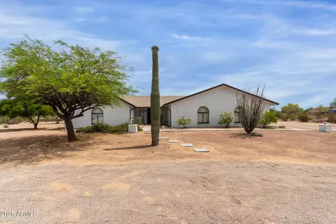 10849 Elmwood St, Mesa, AZ 85207