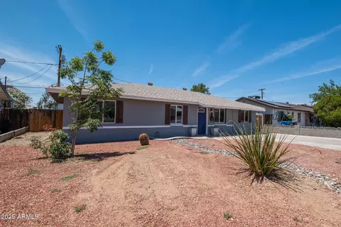 8326 N 8th St, Phoenix, AZ 85020 photo 3