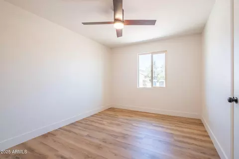 8326 N 8th St, Phoenix, AZ 85020 photo 14