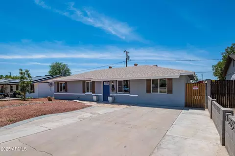 8326 N 8th St, Phoenix, AZ 85020 photo 2