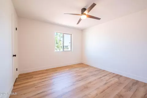 8326 N 8th St, Phoenix, AZ 85020 photo 16