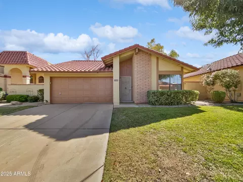 12342 S Shoshoni Dr, Phoenix, AZ 85044