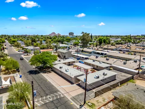 3949 Earll Dr, Phoenix, AZ 85018