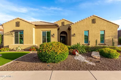 21401 E Russet Rd, Queen Creek, AZ 85142